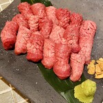 但馬牛とぼく 焼肉処 坐 - 