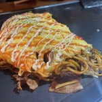 RADical susukino - オム焼きそば９２０円