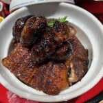 Sumiyaki Unafuji - 小鰻丼肝焼き乗せで！