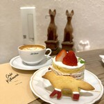 Cafe Kitsune - 