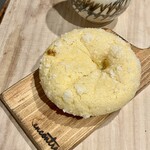 ブーランジェリー コフレ - かぼちゃのメロンパン