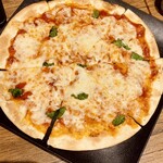 Maniwa Sutando Shigetou - 手作りピザ