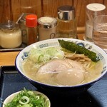 中華蕎麦 春馬 - 朝ラー（しょうゆ）に九条ねぎTPで900円