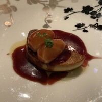 シェ・イノ - 