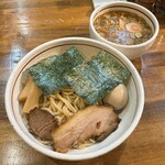 BASSO - つけ麺