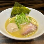 Chuukasoba Fukurou - 名古屋コーチンの鶏白湯そば 1050円＋味玉 150円名古屋コーチンの鶏白湯そば 1050円＋味玉 150円