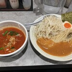 旨辛ラーメン 表裏 - 