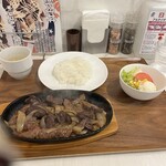 神戸BBステーキ - ランチ　焼肉プレート150g
