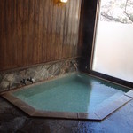 たてしな薫風 - 小さい方の内湯です。時間で男女の入れ替えがあります。
