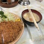 お食事 まるやま - 特カツ、味噌汁