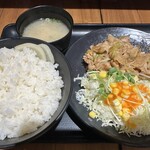 伝説のすた丼屋 - 