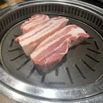 ヨプの王豚塩焼 熟成肉専門店 - 