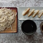 道と川の駅 花ロードえにわ - 