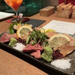 焼鳥  吉祥 - 地鶏刺身盛り合わせ