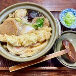 もと橋 - 料理写真:鍋焼きうどん