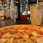 800° Degrees Neapolitan Pizzeria - 