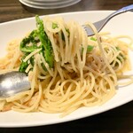 Pittsueria Baru Kakutasu Doro - ・桜海老と菜の花のペペロンチーノ　スパゲッティー