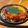 Okonomiyaki Teppan Izakaya Yuu - 肉玉そばイカ天トッピング