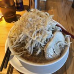 麺屋 本日も晴天です - 別角度