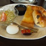 Kanibaru Kohi - トーストモーニング