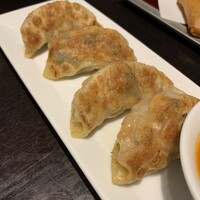 BISTRO CHINESE OSAWA - 焼き餃子　ピリ辛ソース