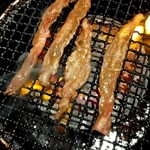 焼肉 北砂トラジ - 下町カルビの肉 どこが下町なのか？？？意味不明