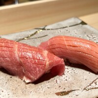 鮨 由う - 
