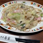 銀座 吉宗 - 皿うどん1040円　今回は揚げた麺