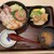 築地食堂 源ちゃん - 料理写真:塩糀三種丼と鶏唐揚（¥1,073＋税）