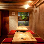 池治 - 8名様程度のご宴会に。ご宴会には各種ご宴会用のコースのお料理もご用意しております