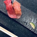 nikunotakumishoutaian - 和牛の肉寿司(赤身&霜降り)