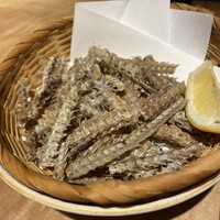 炭焼 うな富士 有楽町店 - 鰻の骨