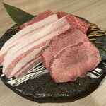 Oumiushi Yakiniku Niku Tatsu - 