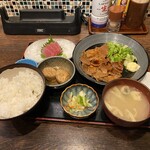 Okatteya - 気まぐれ定食（豚肩ロース生姜焼き）900円