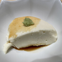 鮨結う紬 - 前菜① 嶺岡豆腐　とうもろこし、牛乳、生クリームを吉野葛で固めた一品