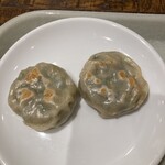 Tounyuu Senka - ニラ饅頭は2個セット