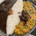 curry bar nidomi - あいがけ日本米