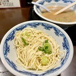 博多麺房 赤のれん - 替え玉