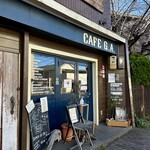 CAFE G.A. - 駐車場はお店から北に少し離れたところに3台分あります。画像拡大すると地図がわかりますよ(^^)
                Mugは知らなくてその手前のコインパに停めちゃった^^;