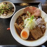 麺屋甚八 - 