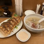 とんきっき - ハーフ餃子　スープ餃子