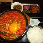 韓国料理 ソウル - スンドゥブ定食　1000円