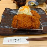 Tonkatsu Kagurazaka Sakura - ロースカツ