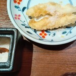 石臼挽きそば 石月 - 白魚の天ぷら