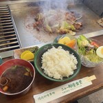 ニュー柳屋食堂 - とんちゃん定食