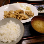 きぐら茶屋 - 唐揚げ定食