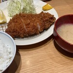 Tonkatuaoki - ロースとんかつ定食