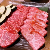 近江うし 焼肉 にくTATSU 青山本店 - 