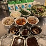 韓国料理 ワンジャカルビ - 