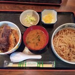 満留賀そば - 料理写真:あたたかい天重セット